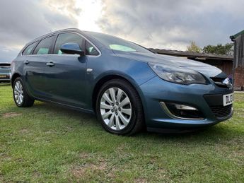 Vauxhall Astra 1.7 CDTi ecoFLEX SE Sports Tourer Euro 5 (s/s) 5dr