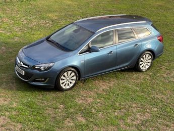 Vauxhall Astra 1.7 CDTi ecoFLEX SE Sports Tourer Euro 5 (s/s) 5dr
