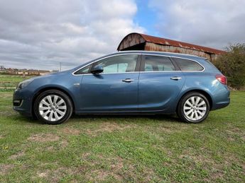Vauxhall Astra 1.7 CDTi ecoFLEX SE Sports Tourer Euro 5 (s/s) 5dr