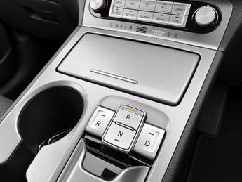 Hyundai KONA 64kWh Premium SE Auto 5dr (7kW Charger)