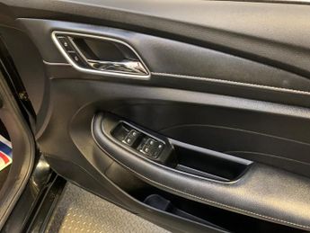 MG MG5 52.5kWh Excite Auto 5dr