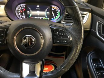 MG MG5 52.5kWh Excite Auto 5dr