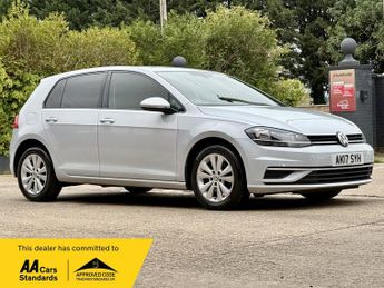 Volkswagen Golf TDi 1.6 TDI BlueMotion Tech SE Nav Euro 6 (s/s) 5dr