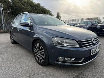 Volkswagen Passat 2.0 TDI BlueMotion Tech Sport DSG Euro 5 (s/s) 5dr