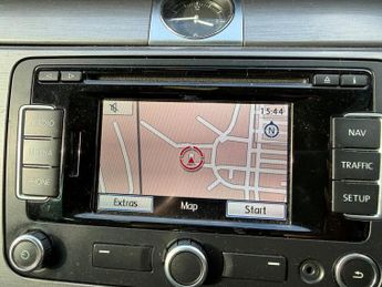 Volkswagen Passat 2.0 TDI BlueMotion Tech Sport DSG Euro 5 (s/s) 5dr