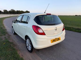 Vauxhall Corsa 1.4 16V SE Auto Euro 5 5dr