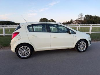 Vauxhall Corsa 1.4 16V SE Auto Euro 5 5dr