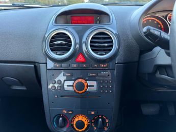 Vauxhall Corsa 1.4 16V SE Auto Euro 5 5dr