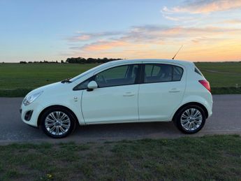 Vauxhall Corsa 1.4 16V SE Auto Euro 5 5dr