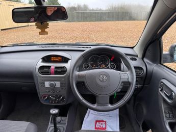 Vauxhall Corsa 1.4i 16v Design 5dr (a/c)