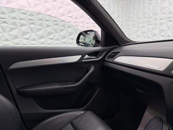 Audi Q3 2.0 TDI S line S Tronic quattro Euro 5 (s/s) 5dr