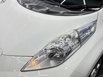 Nissan Leaf 24kWh Acenta Auto 5dr