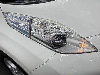 Nissan Leaf 24kWh Acenta Auto 5dr