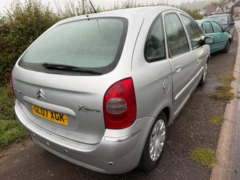 Citroen Xsara Picasso 1.6i 16V Desire 5dr
