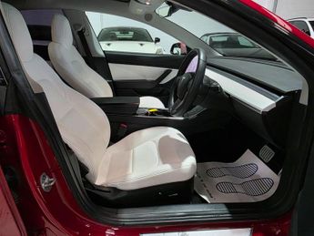 Tesla Model 3 (Dual Motor) Performance Auto 4WDE 4dr (Performance Upgrade)