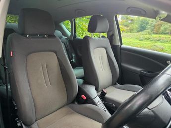 SEAT Altea 1.6 TDI CR SE DSG Euro 5 5dr