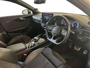 Audi A4 2.0 TFSI 40 Black Edition Saloon 4dr Petrol S Tronic Euro 6 (s/s