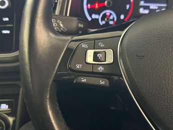 Volkswagen T-Roc 1.5 TSI GPF EVO SE SUV 5dr Petrol DSG Euro 6 (s/s) (150 ps)