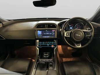 Jaguar XE 2.0i GPF R-Sport Saloon 4dr Petrol Auto Euro 6 (s/s) (200 ps)