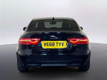 Jaguar XE 2.0i GPF R-Sport Saloon 4dr Petrol Auto Euro 6 (s/s) (200 ps)