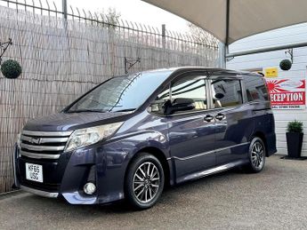 Toyota Noah 2.0 Si Edition - Grade 4.5 - Ulez