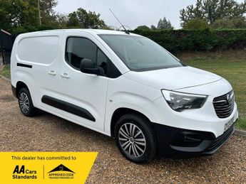 Vauxhall Combo 1.5 Turbo D 2300 Edition Auto L2 H1 Euro 6 (s/s) 4dr