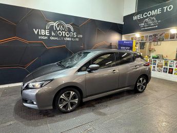 Nissan Leaf 40kWh N-Connecta Auto 5dr