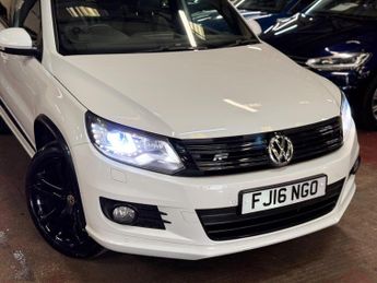 Volkswagen Tiguan 1.4 TSI BlueMotion Tech  R-Line DSG