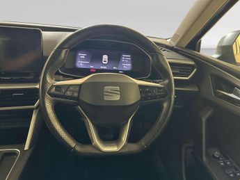 SEAT Leon 1.4 eHybrid 12.8kWh FR Hatchback 5dr Petrol Plug-in Hybrid DSG E