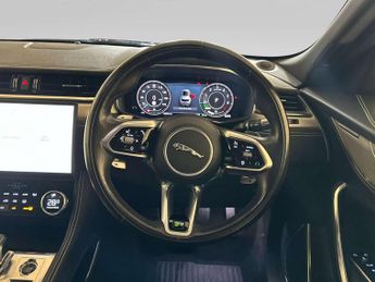 Jaguar F-PACE 2.0 P400e 17.1kWh R-Dynamic SE SUV 5dr Petrol Plug-in Hybrid Aut