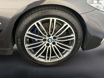 BMW 5 Series 2.0 530e 9.2kWh M Sport Saloon 4dr Petrol Plug-in Hybrid Auto Eu