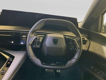 Peugeot 5008 1.2 GT SUV 5dr Petrol Hybrid e-DSC6 Euro 6 (s/s) (136 ps)