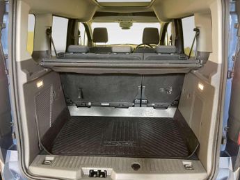 Ford Tourneo Connect 1.5 EcoBlue Titanium MPV 5dr Diesel Auto Euro 6 (s/s) (120 ps)