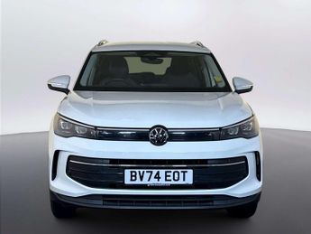 Volkswagen Tiguan 1.5 TSI eHybrid 19.7kWh Match SUV 5dr Petrol Plug-in Hybrid DSG 