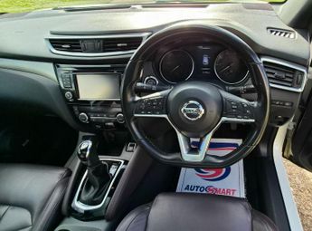 Nissan Qashqai 1.6 dCi Tekna+ XTRON Euro 6 (s/s) 5dr