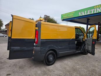 Vauxhall Vivaro 2.0 2700 CDTi FWD L1 4dr