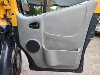 Vauxhall Vivaro 2.0 2700 CDTi FWD L1 4dr