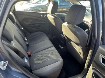 Ford Fiesta 1.0T EcoBoost Zetec Euro 5 (s/s) 5dr