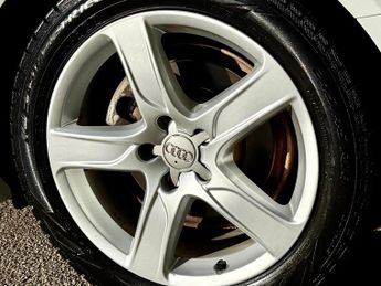 Audi A6 Avant 2.8 V6FSI  S line S Tronic quattro 5dr