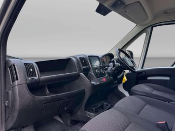 Citroen Relay 2.2 BlueHDi 35 Enterprise Edition Panel Van 5dr Diesel Manual L4