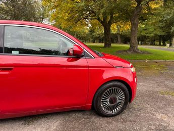 Fiat 500e 24kWh RED Auto 3dr
