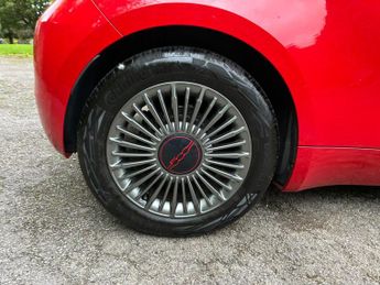 Fiat 500e 24kWh RED Auto 3dr