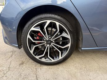 Ford Focus 1.0T EcoBoost ST-Line X Auto Euro 6 (s/s) 5dr