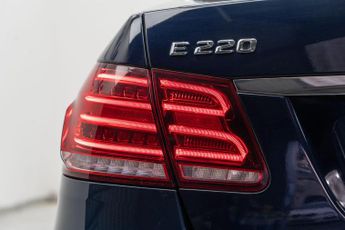 Mercedes-Benz E Class 2.1 E220 BlueTEC AMG Night Edition G-Tronic+ Euro 6 (s/s) 4dr