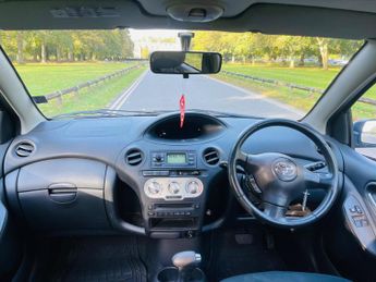 Toyota Yaris 1.3 VVT-i T Spirit 5dr