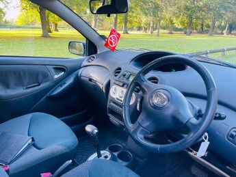 Toyota Yaris 1.3 VVT-i T Spirit 5dr