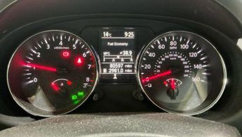 Nissan Qashqai 1.6 Acenta 2WD Euro 5 (s/s) 5dr