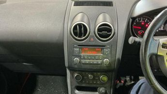 Nissan Qashqai 1.6 Acenta 2WD Euro 5 (s/s) 5dr