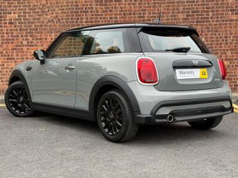 MINI Hatch 1.5 Cooper Classic Steptronic Euro 6 (s/s) 3dr