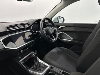 Audi Q3 1.5 TFSI CoD 35 Technik S Tronic Euro 6 (s/s) 5dr